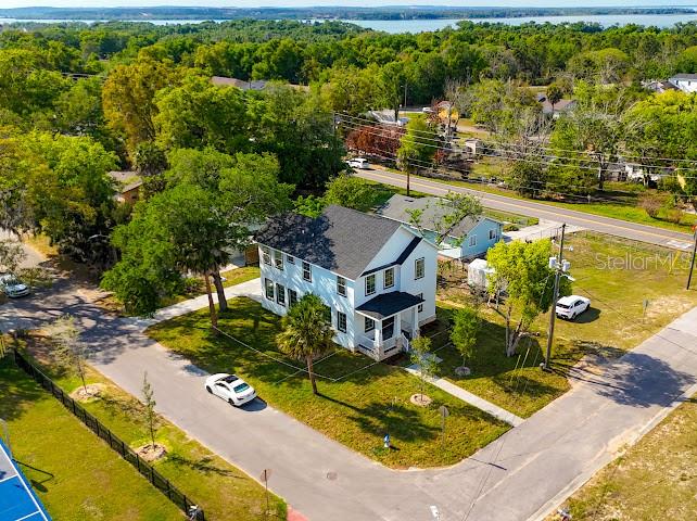 OAKLAND TOWN - Residential