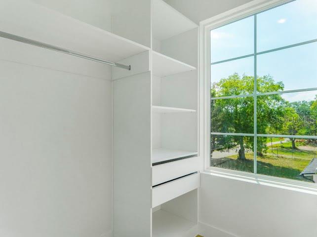 OAKLAND TOWN - Residential