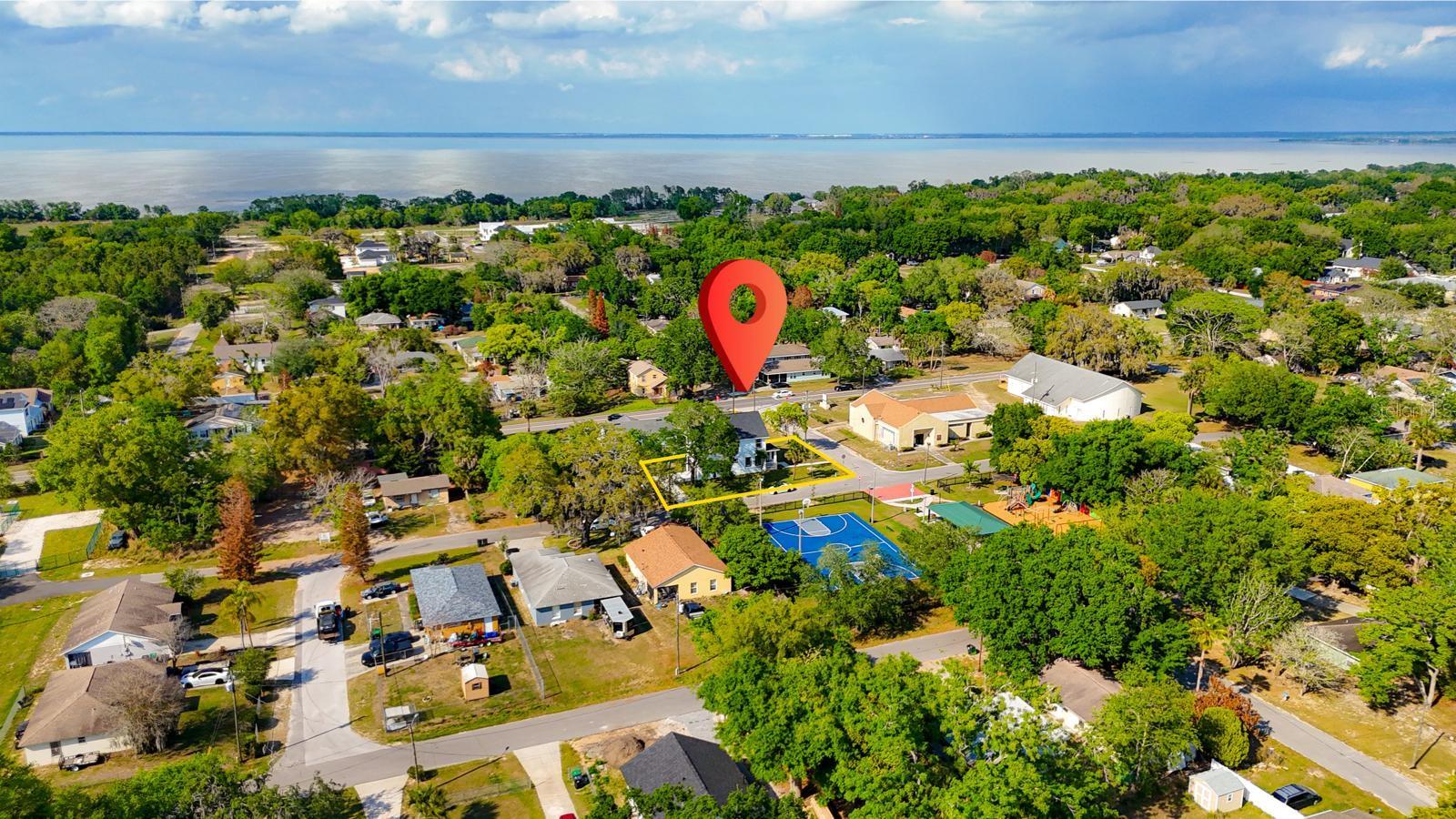 OAKLAND TOWN - Residential