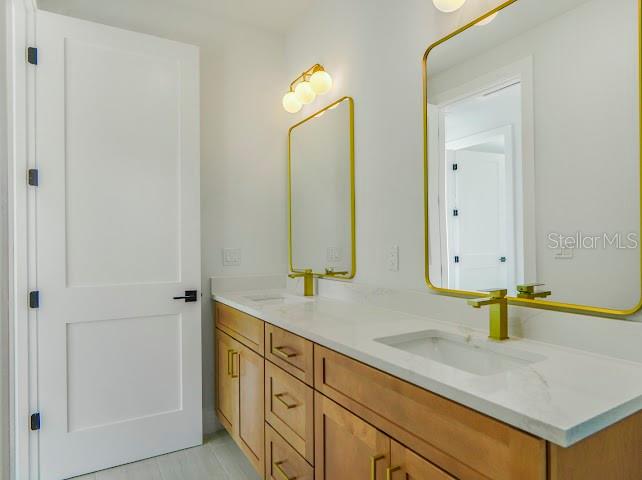 OAKLAND TOWN - Residential