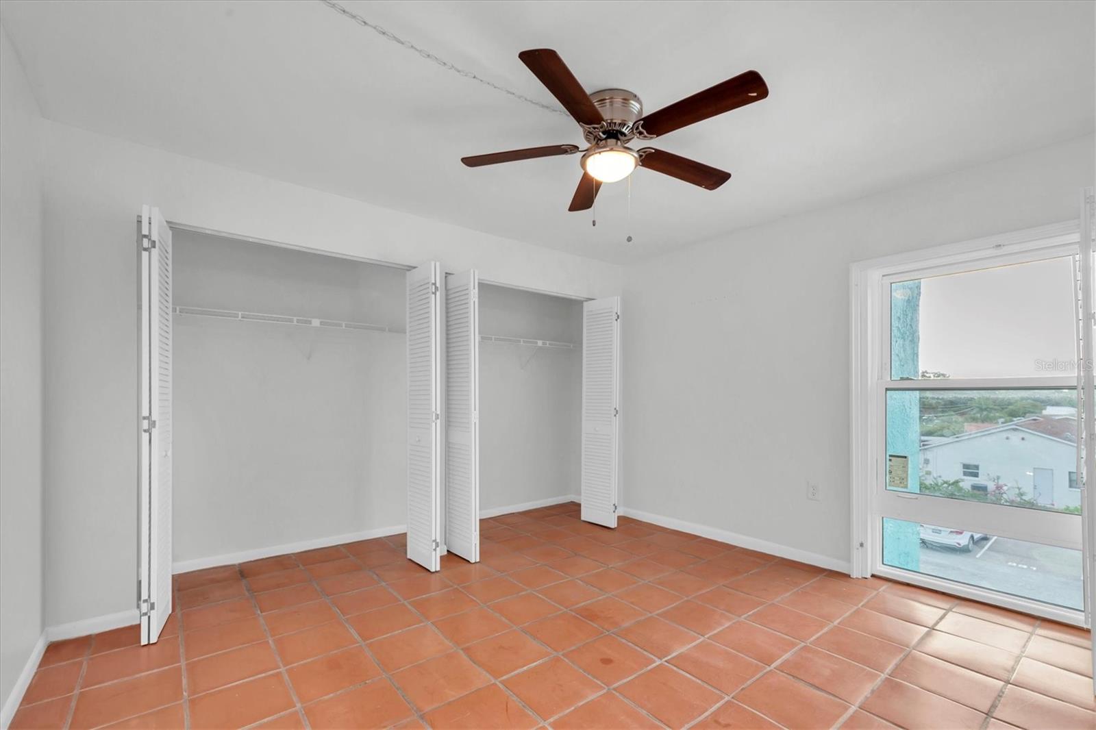 MOORINGS OF MAXIMO CONDO - Residential