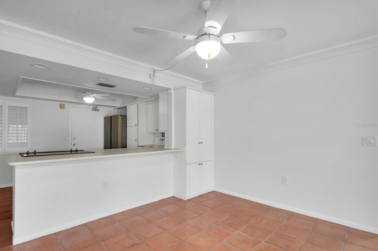 MOORINGS OF MAXIMO CONDO - Residential