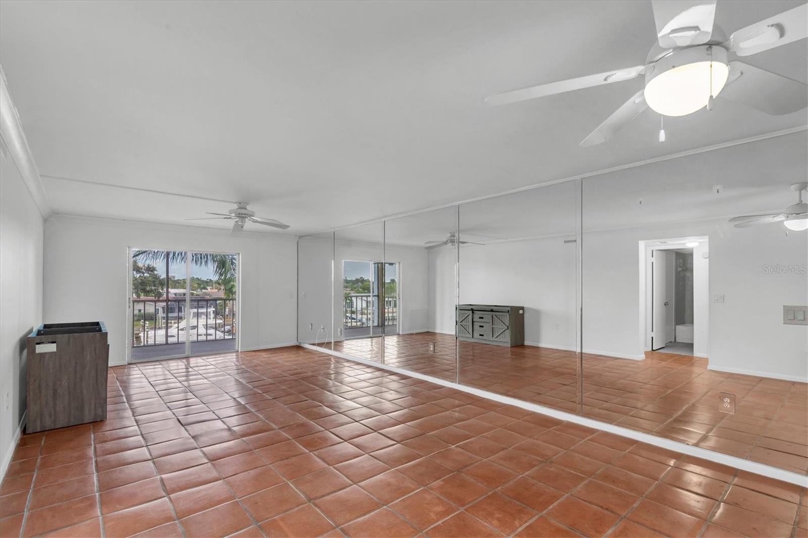 MOORINGS OF MAXIMO CONDO - Residential