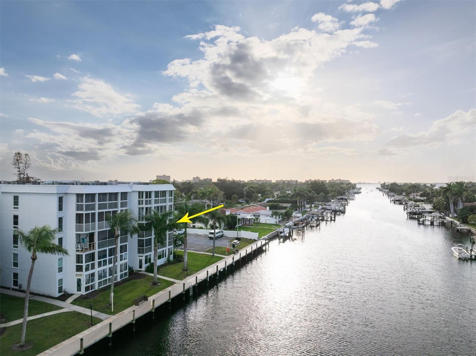 MOORINGS OF MAXIMO CONDO - Residential