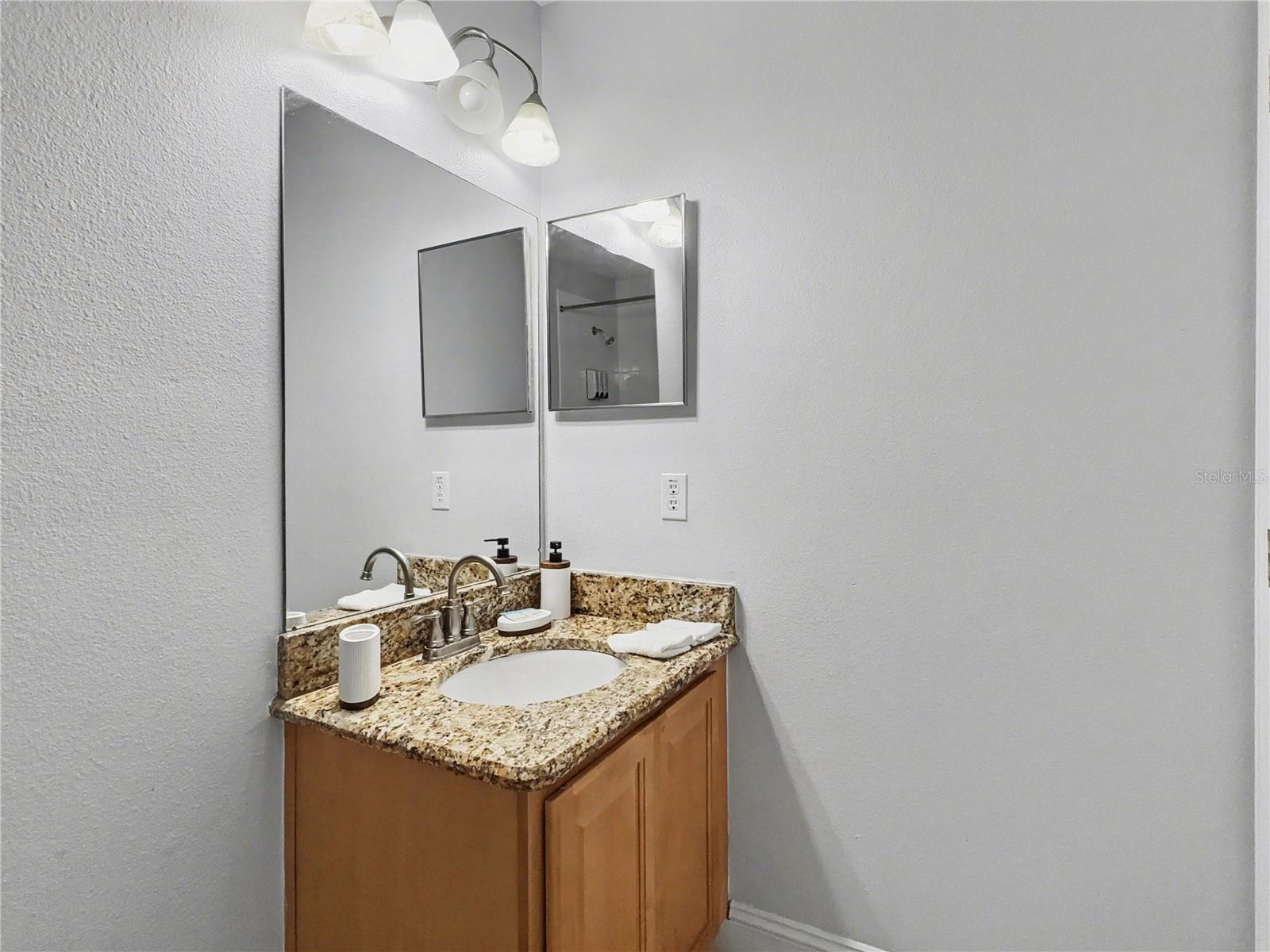 BELLA TOSCANA - Residential Lease