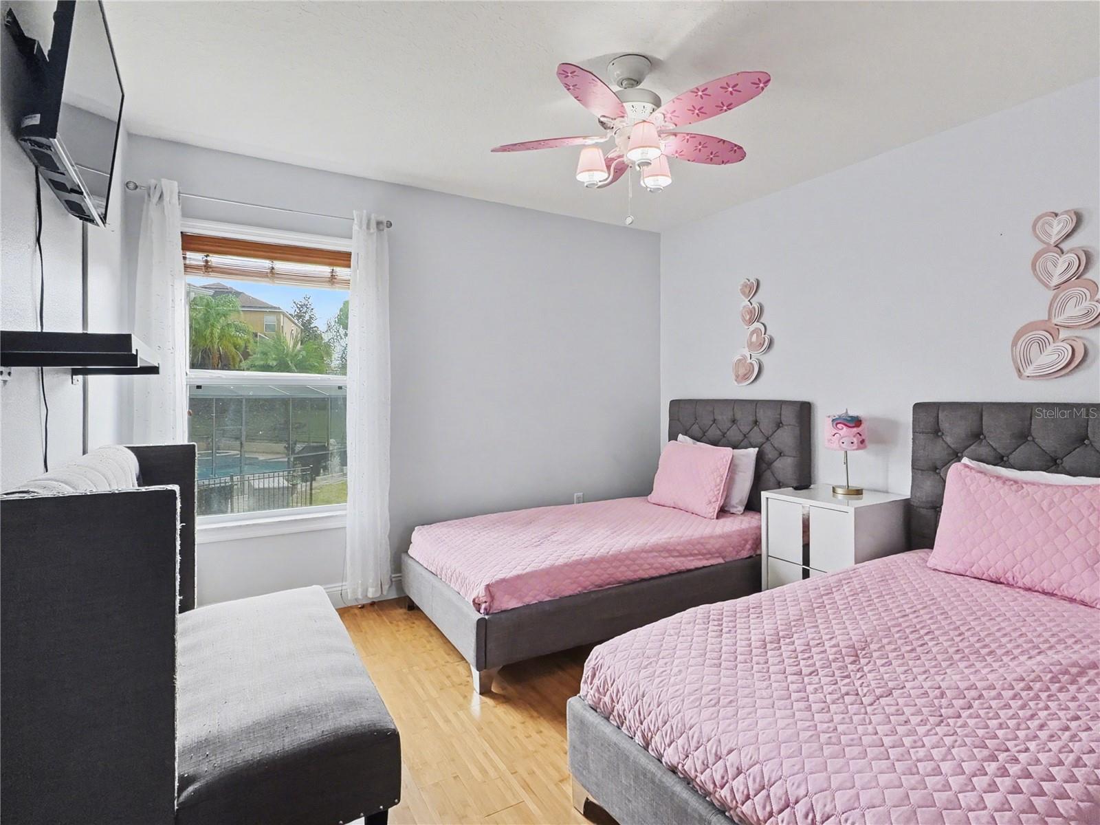 BELLA TOSCANA - Residential Lease