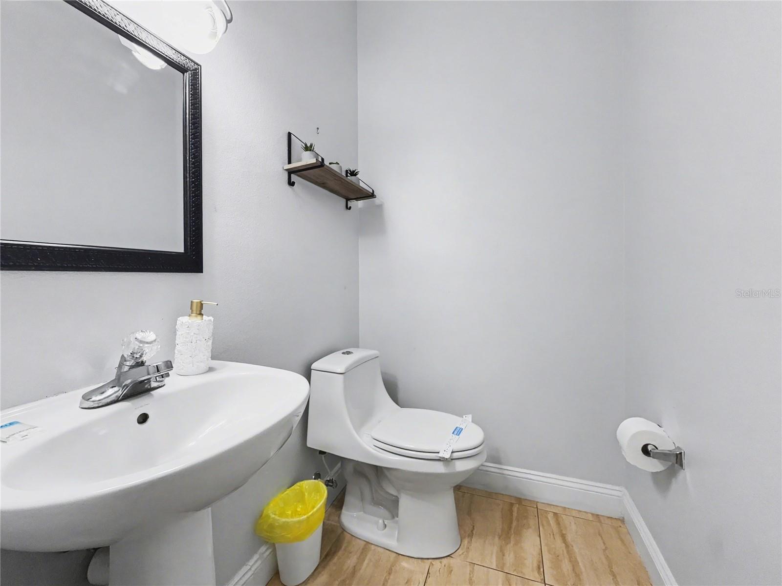 BELLA TOSCANA - Residential Lease