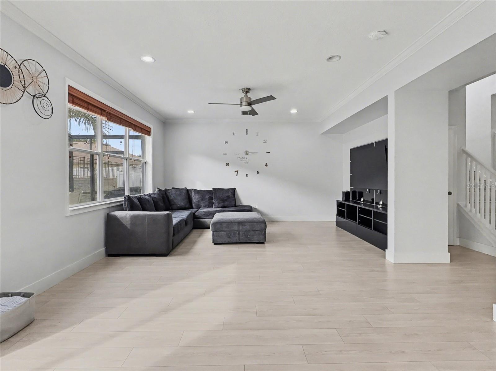 BELLA TOSCANA - Residential Lease