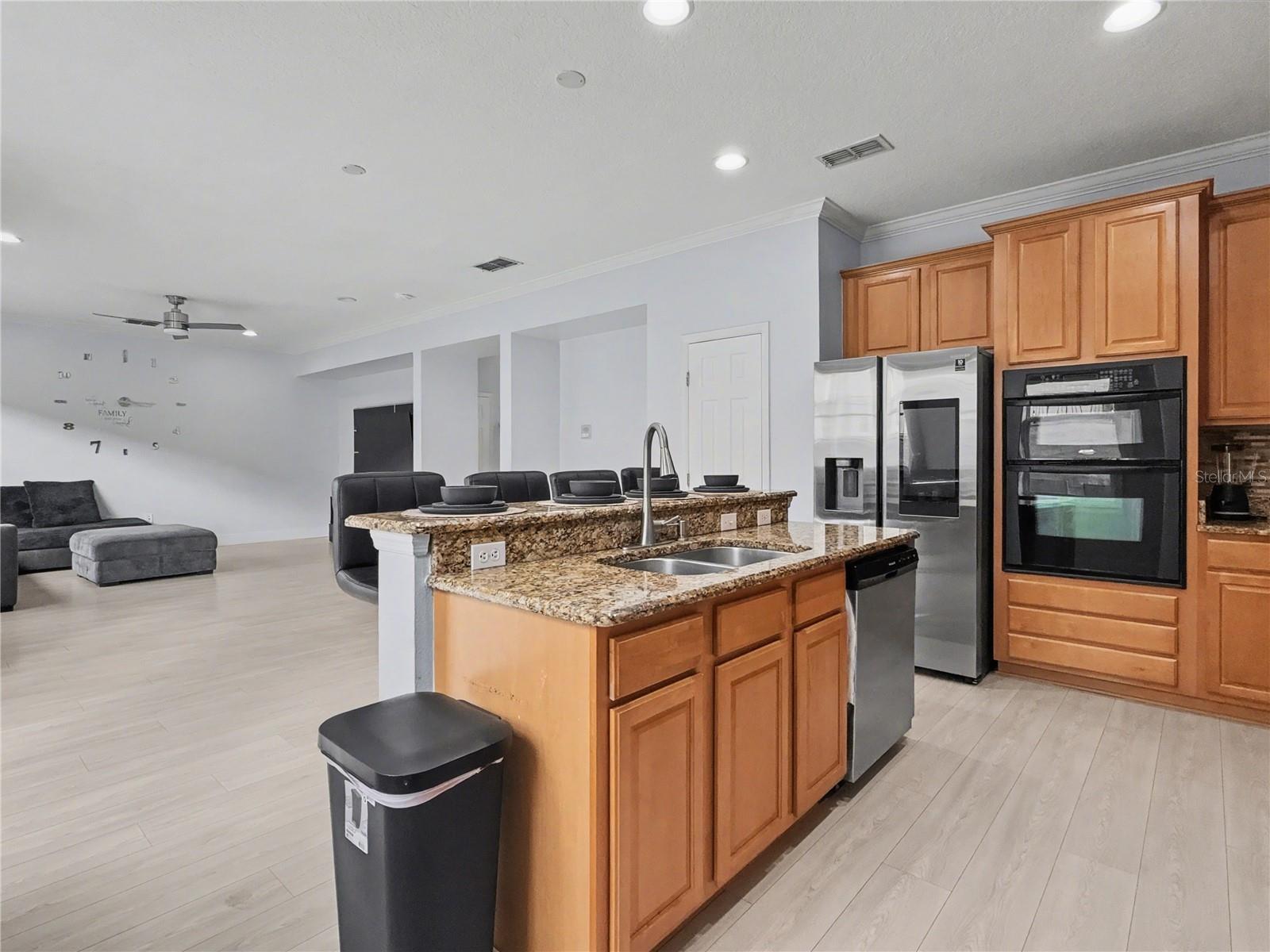 BELLA TOSCANA - Residential Lease