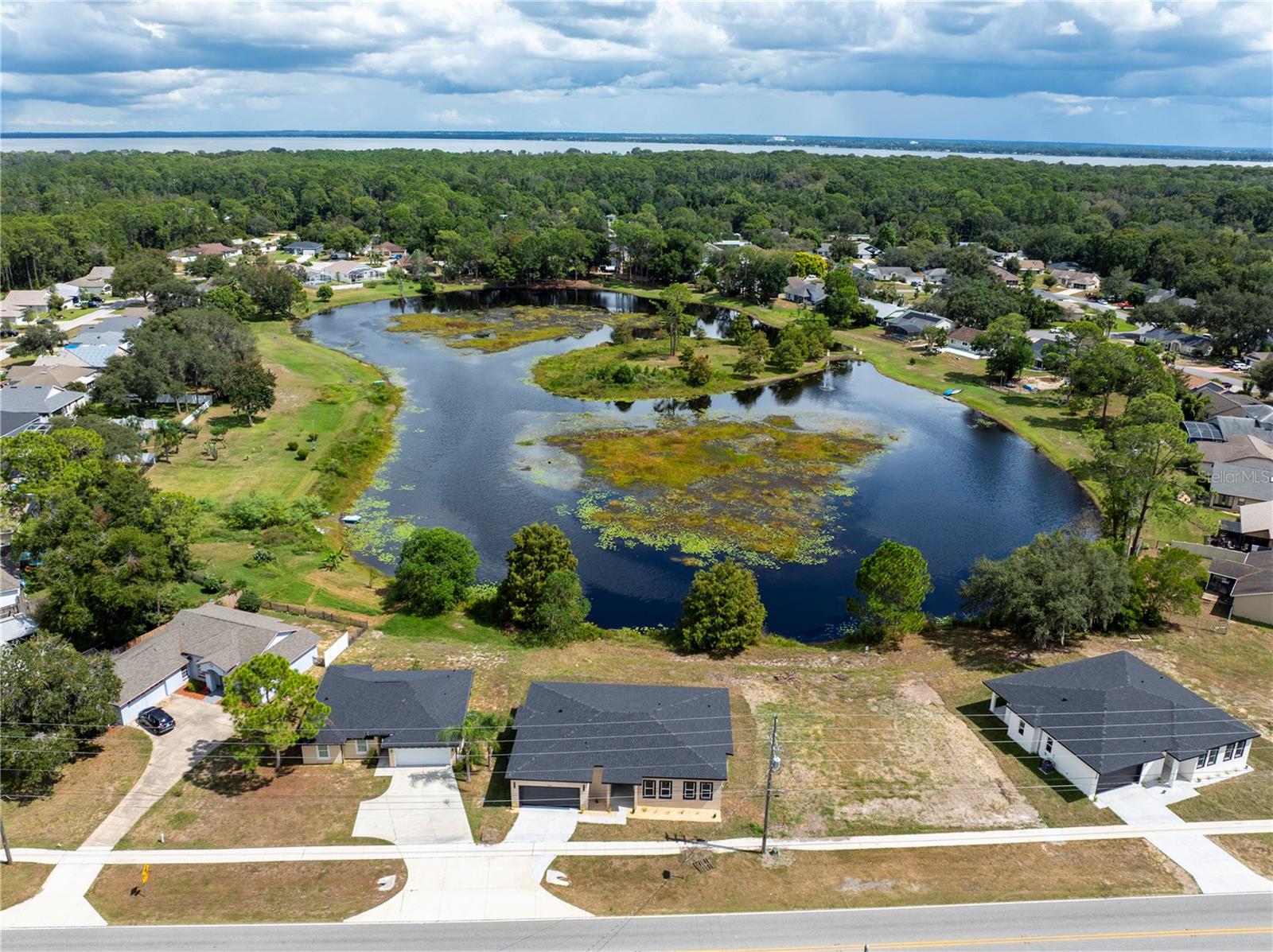 HAINES LAKE ESTATES - Residential Lease