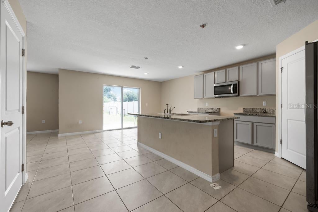 5280 FIDDLE FIG AVENUE
