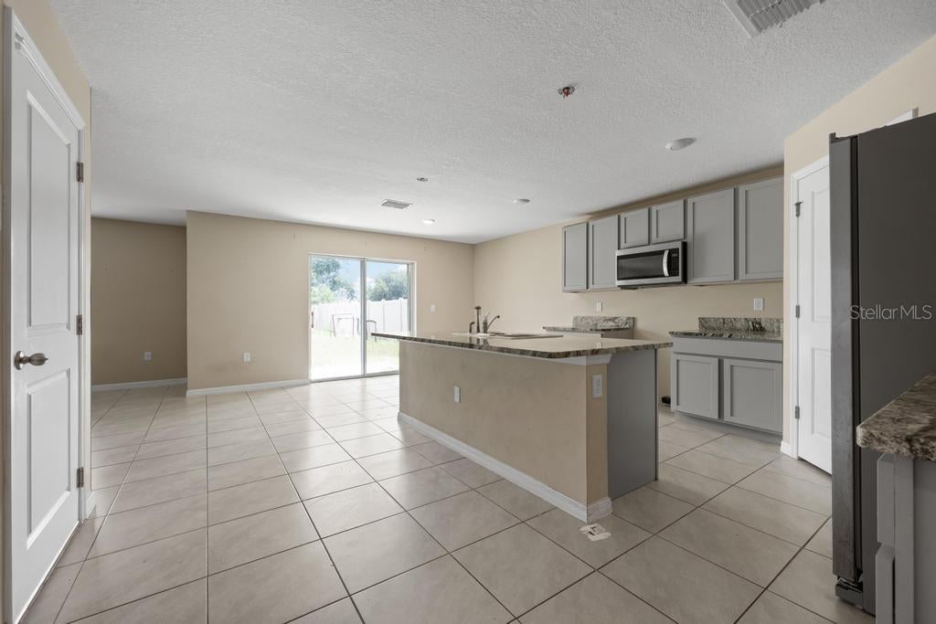 5280 FIDDLE FIG AVENUE