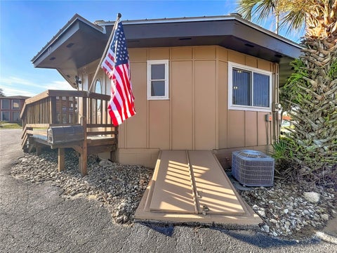 Tiny photo for 811 S Bay Street, Eustis, FL 32726 (MLS # G5114299)
