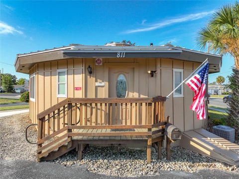Tiny photo for 811 S Bay Street, Eustis, FL 32726 (MLS # G5114299)