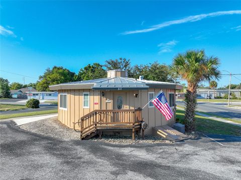 Tiny photo for 811 S Bay Street, Eustis, FL 32726 (MLS # G5114299)