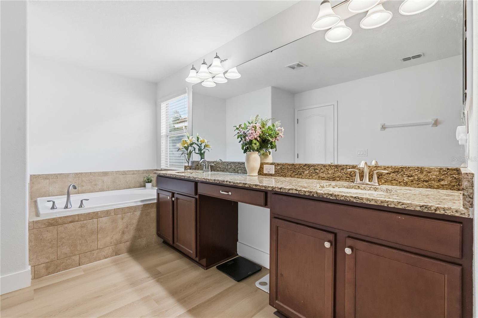 PARADISE PALMS RESORT PH 4 - Residential