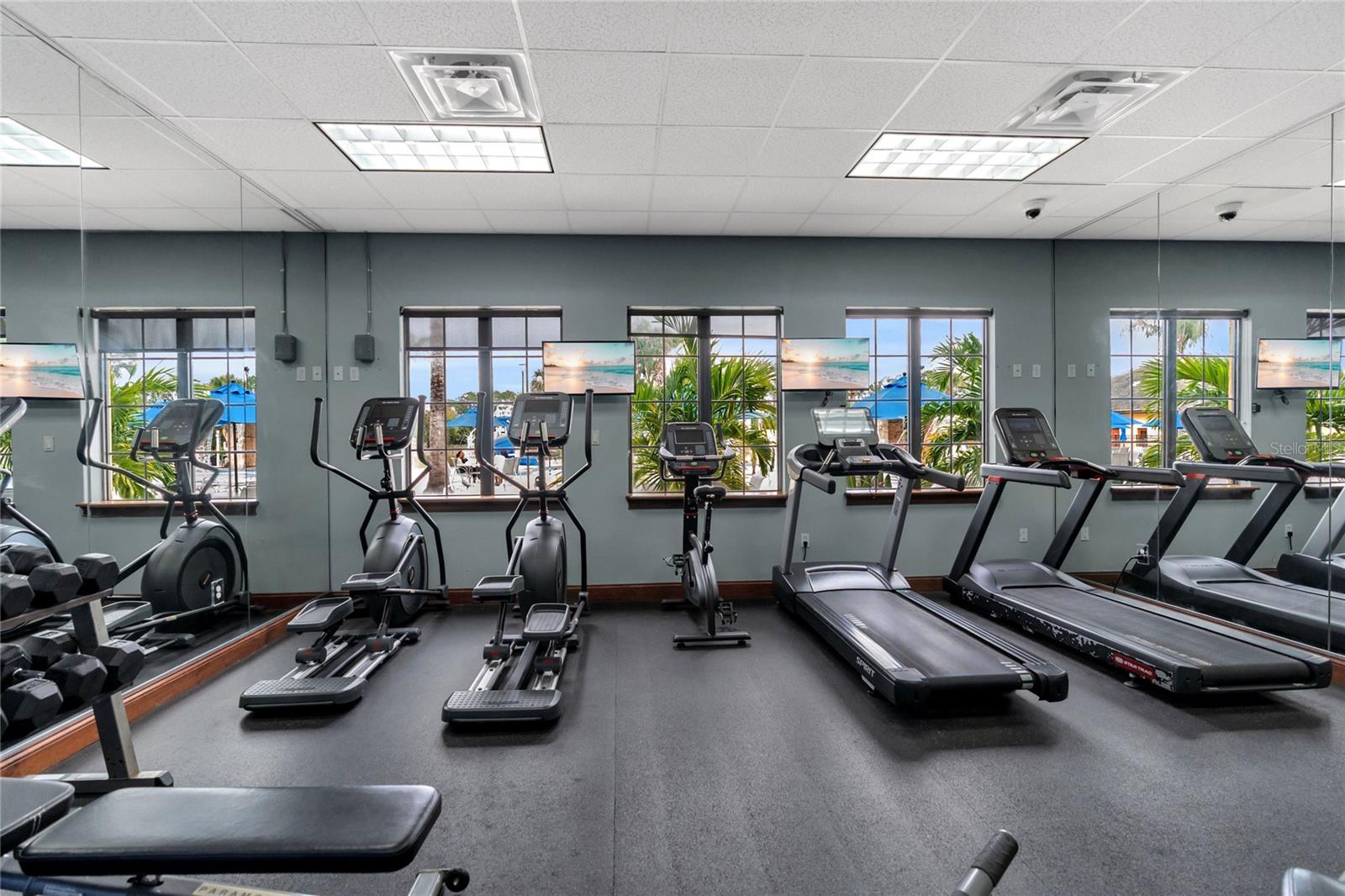 PARADISE PALMS RESORT PH 4 - Residential