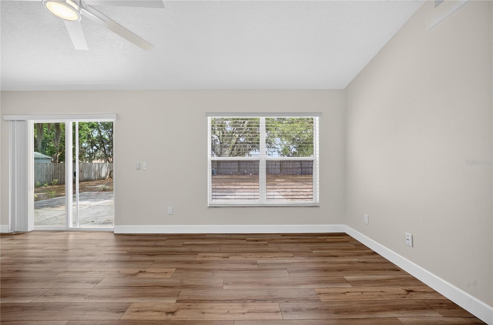 LAKE CRESCENT PINES EAST SUB - Residential