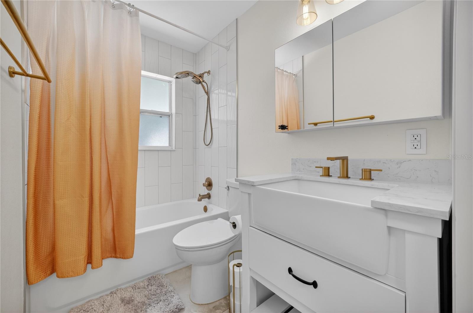 LAKE CRESCENT PINES EAST SUB - Residential