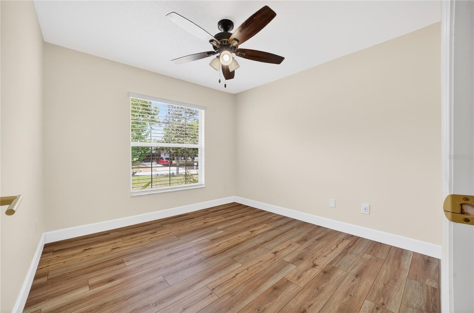 LAKE CRESCENT PINES EAST SUB - Residential