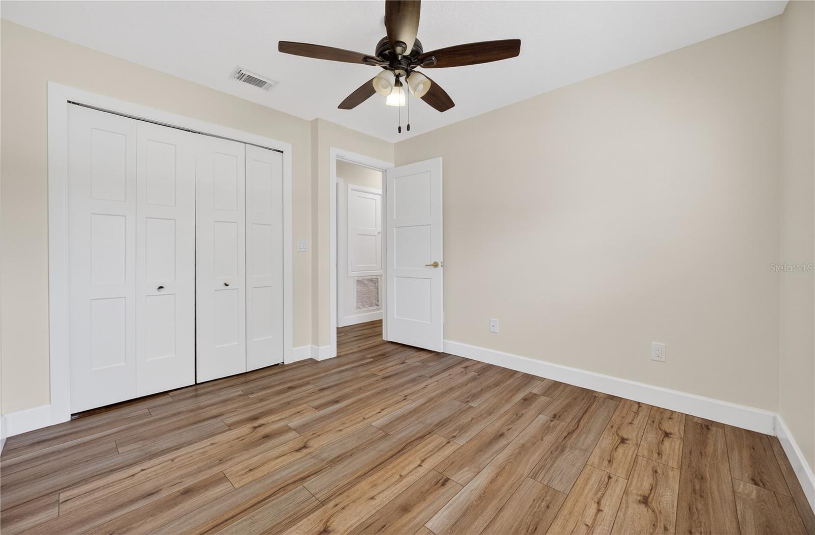 LAKE CRESCENT PINES EAST SUB - Residential