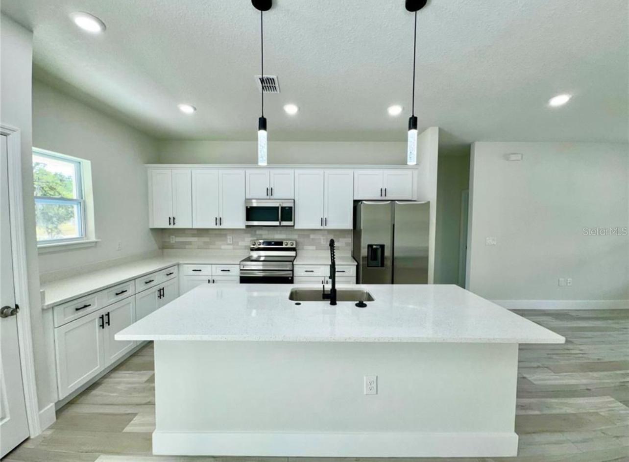 CITRUS SPGS UNIT 27 - Residential