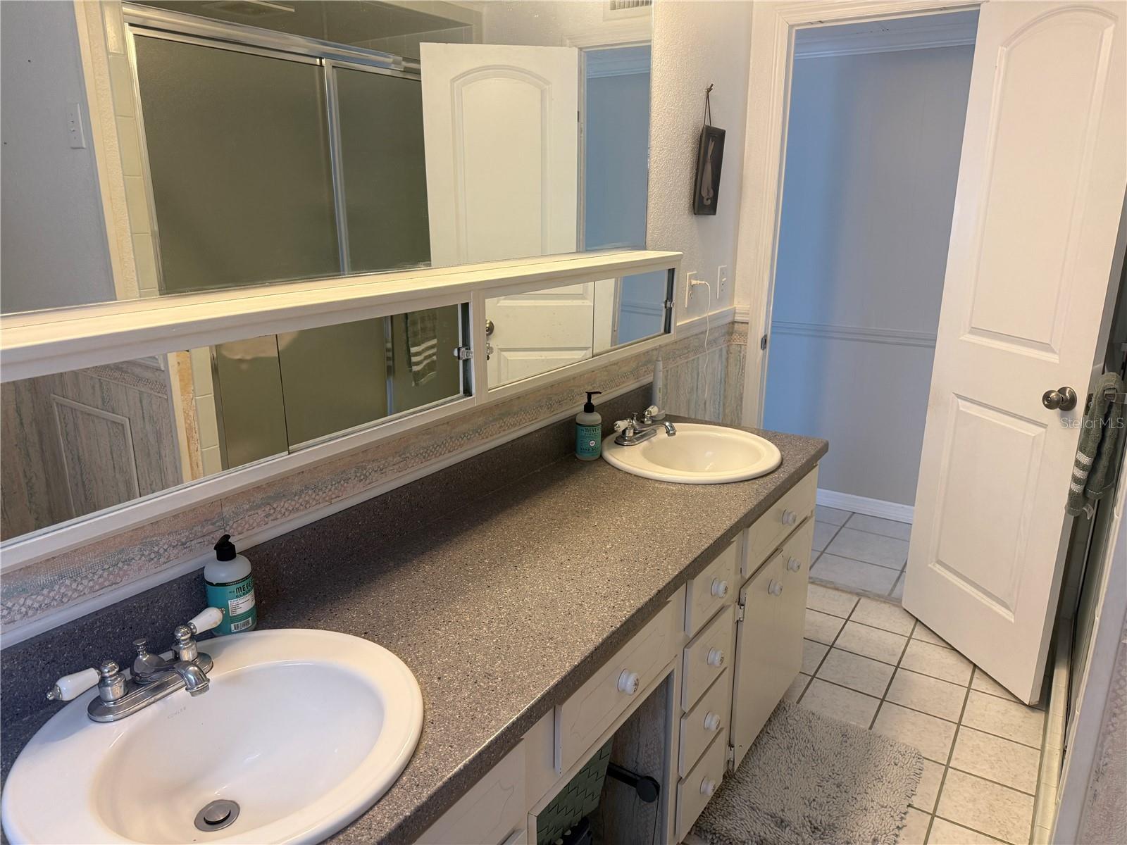 JAPANESE GARDENS MHP - Residential