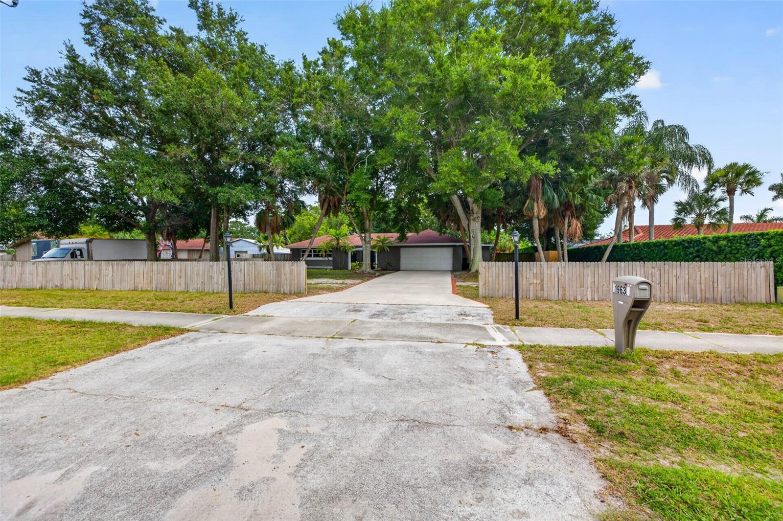 1963 BELLEAIR ROAD