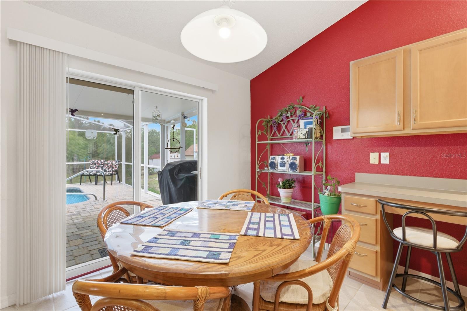 ROYAL HIGHLANDS - Residential