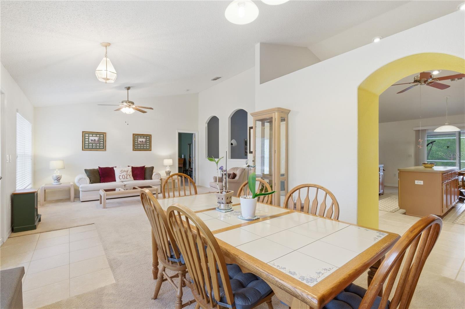 ROYAL HIGHLANDS - Residential