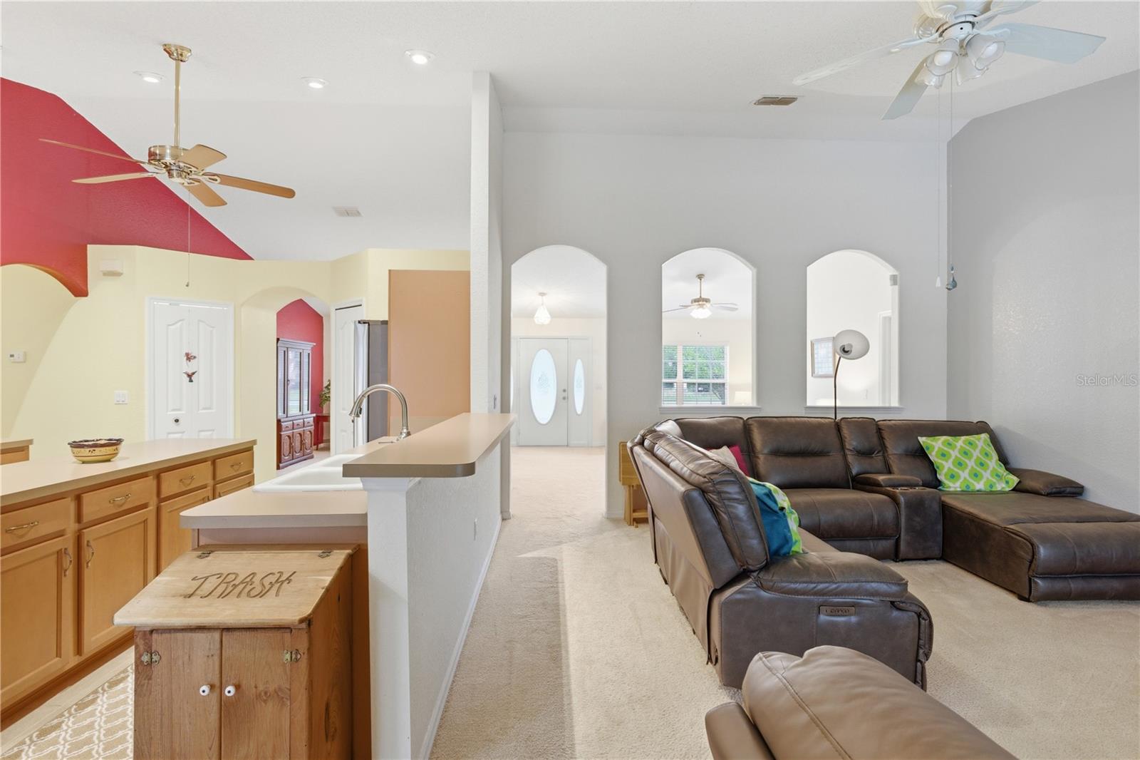 ROYAL HIGHLANDS - Residential