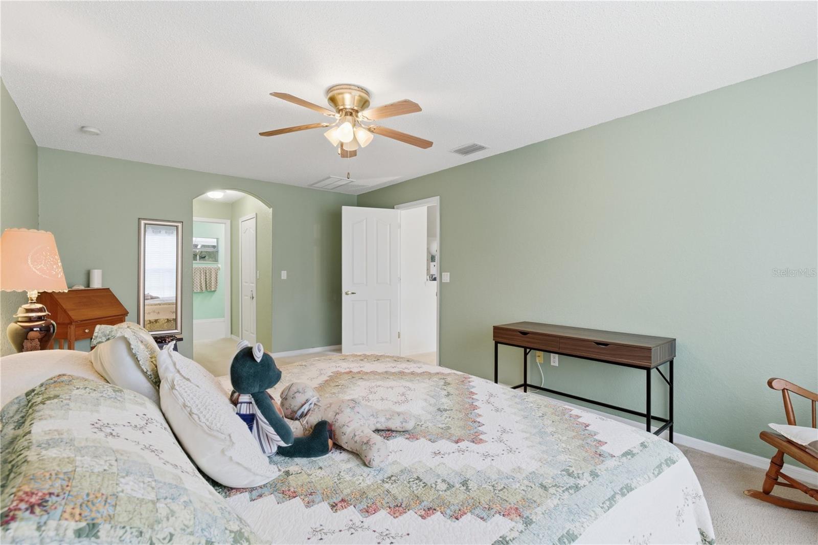 ROYAL HIGHLANDS - Residential