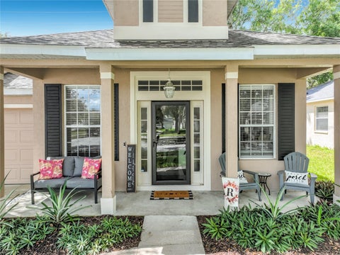 912 Magnolia Blossom Court, Apopka, FL 32712