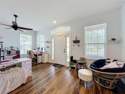 912 Magnolia Blossom Court, Apopka, FL 32712