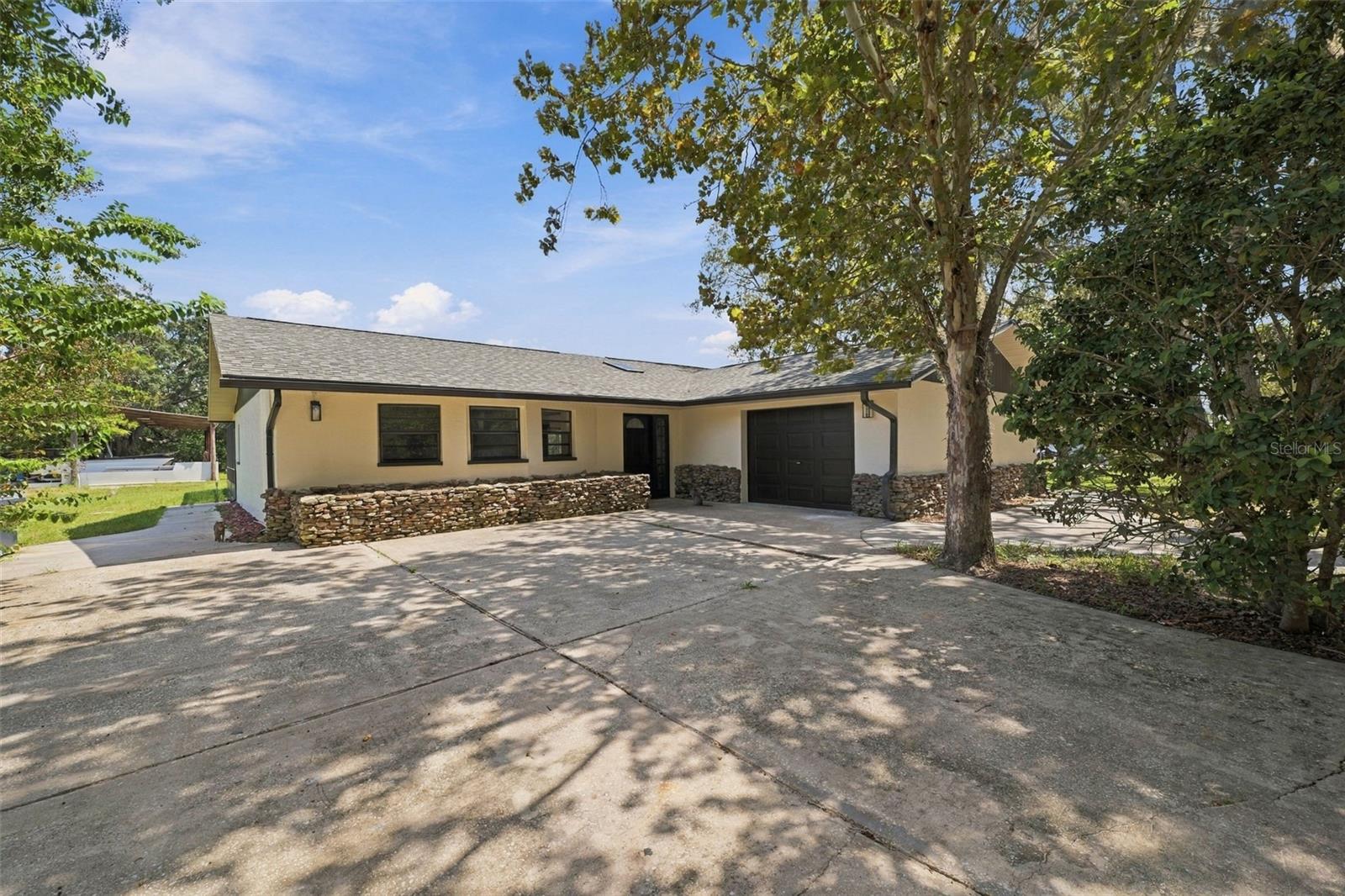 15440 HAYS ROAD