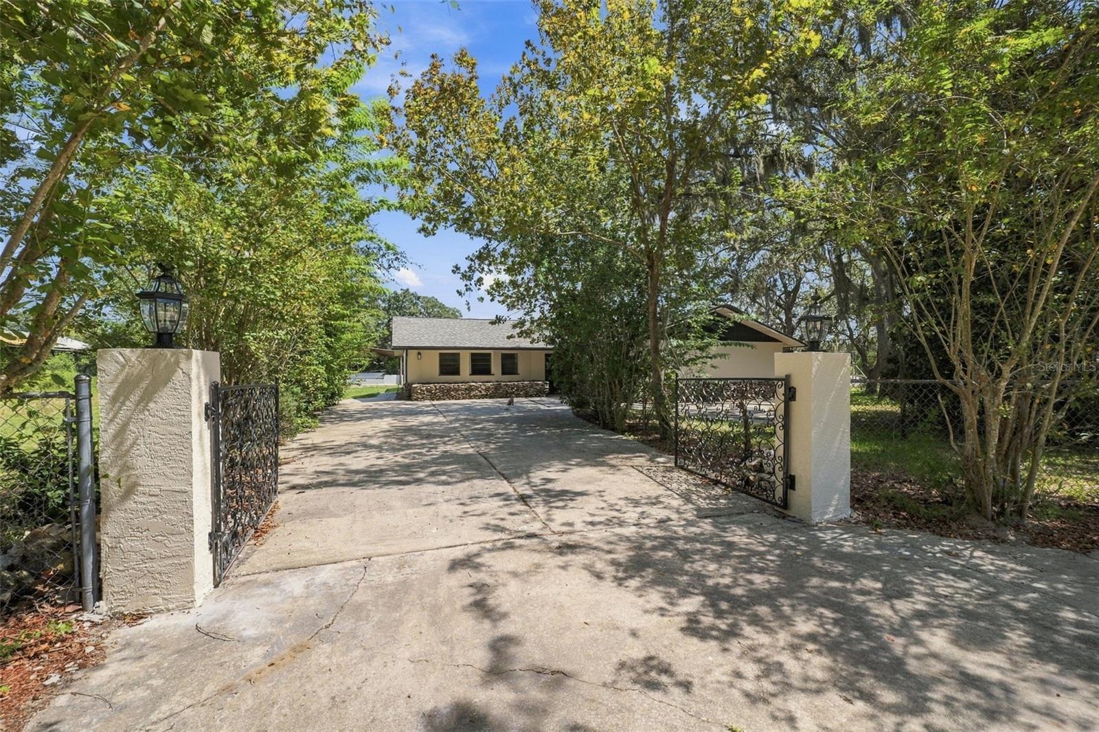 15440 HAYS ROAD