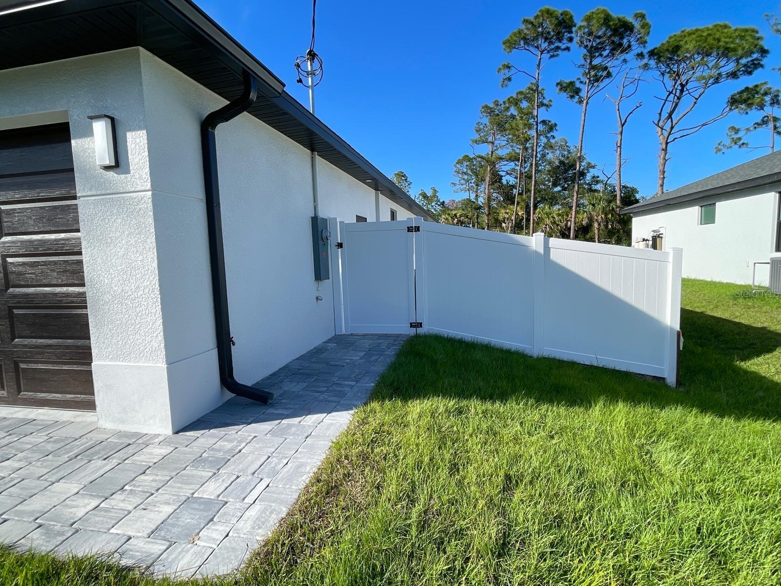 PORT CHARLOTTE SUB 33 - Residential