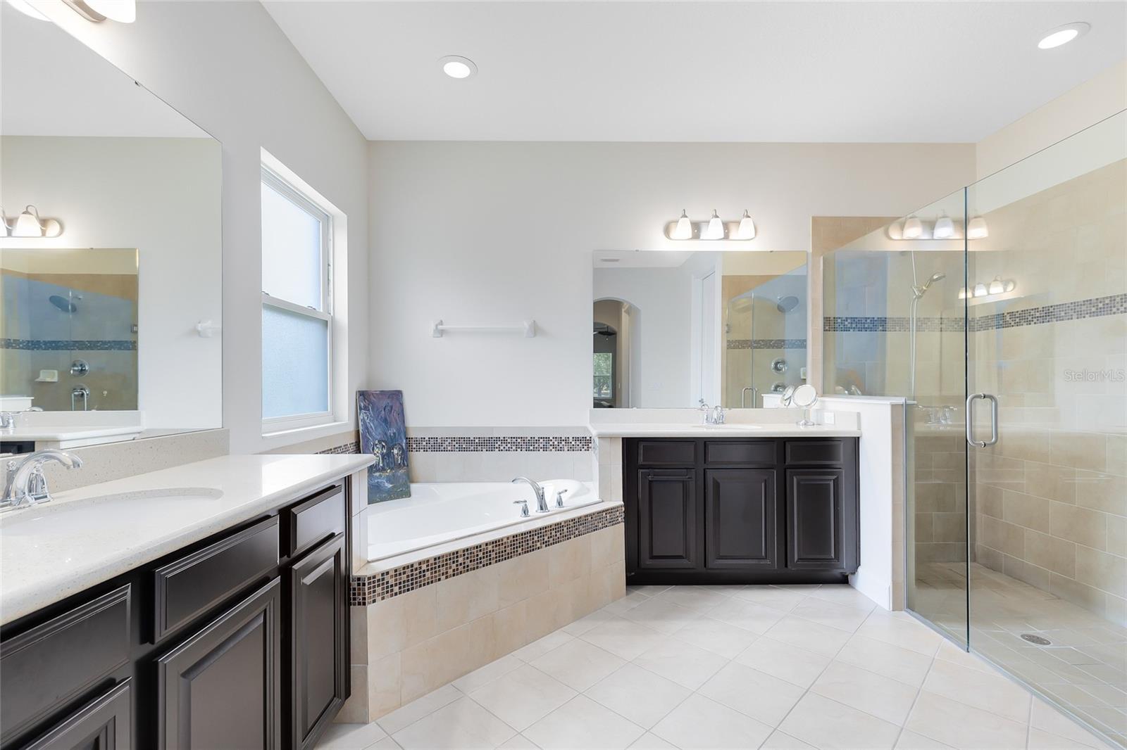 RESERVE/CARRIAGE POINTE PH 1 - Residential