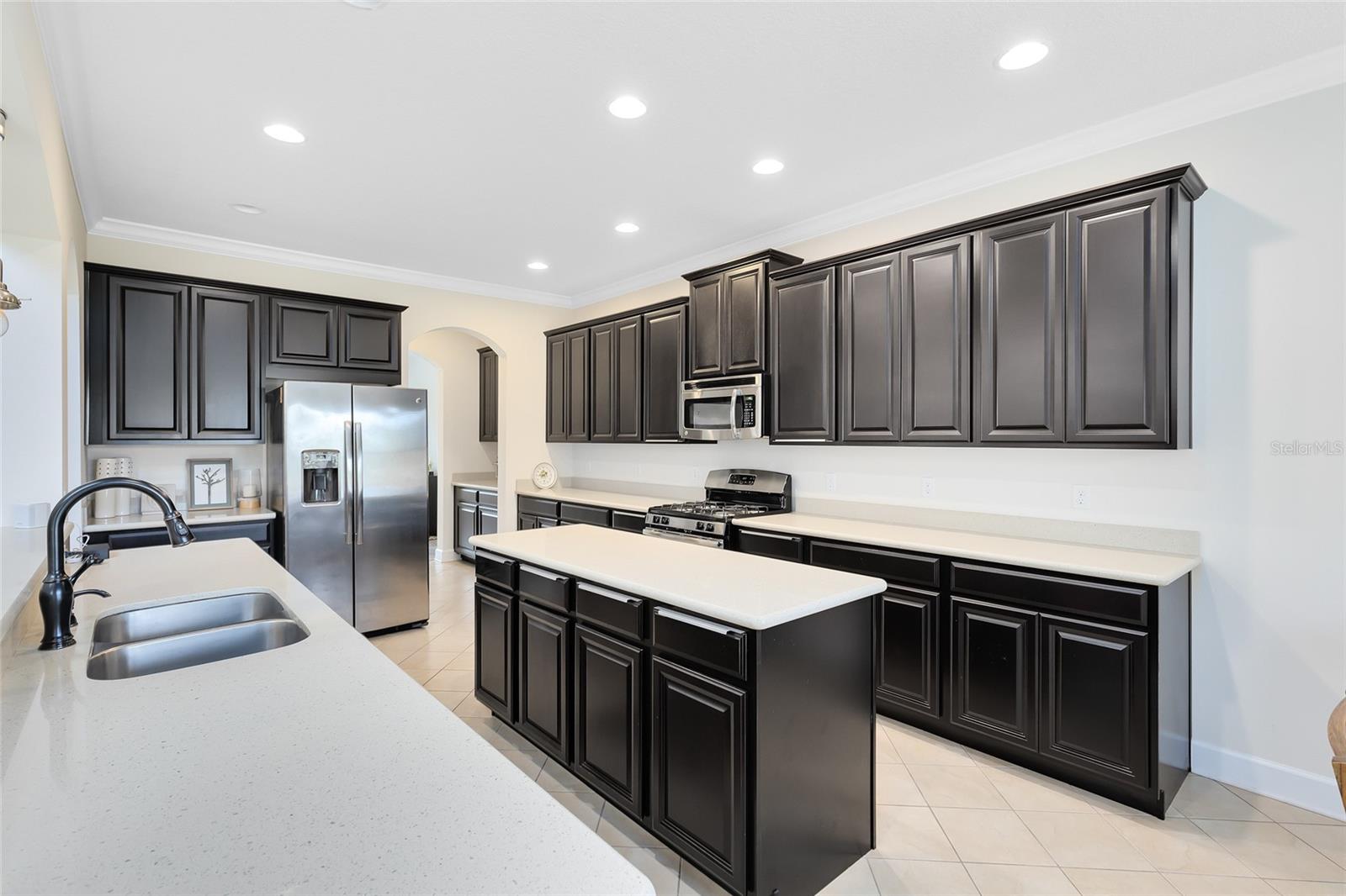 RESERVE/CARRIAGE POINTE PH 1 - Residential