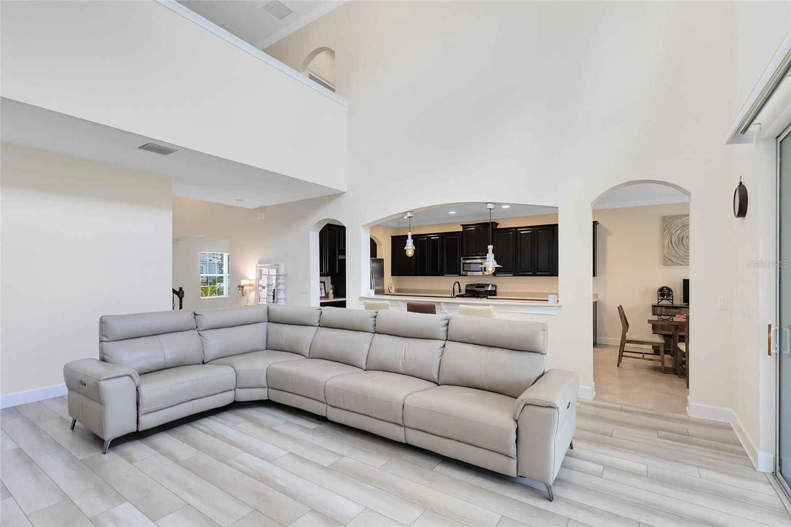 RESERVE/CARRIAGE POINTE PH 1 - Residential