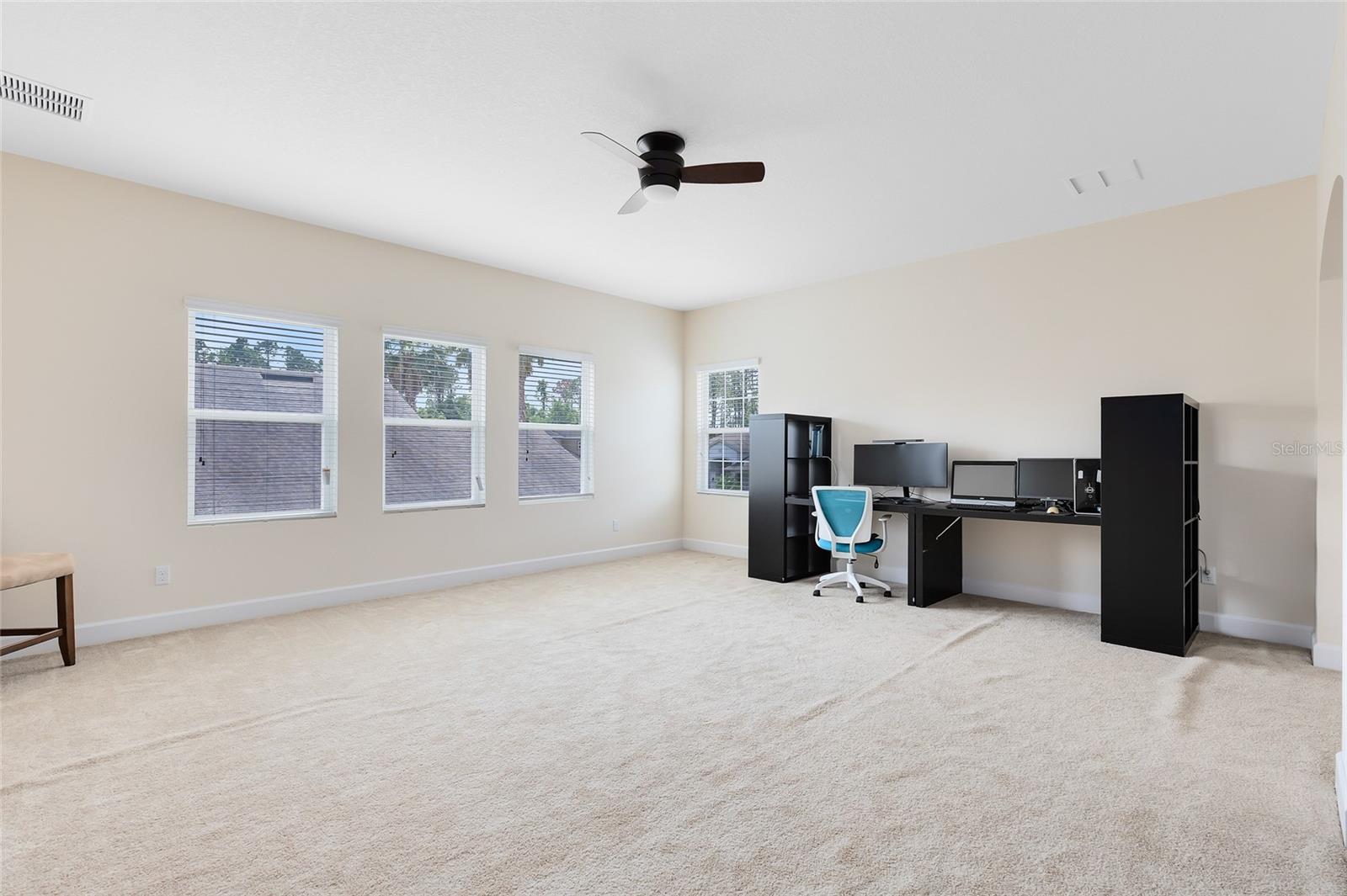 RESERVE/CARRIAGE POINTE PH 1 - Residential