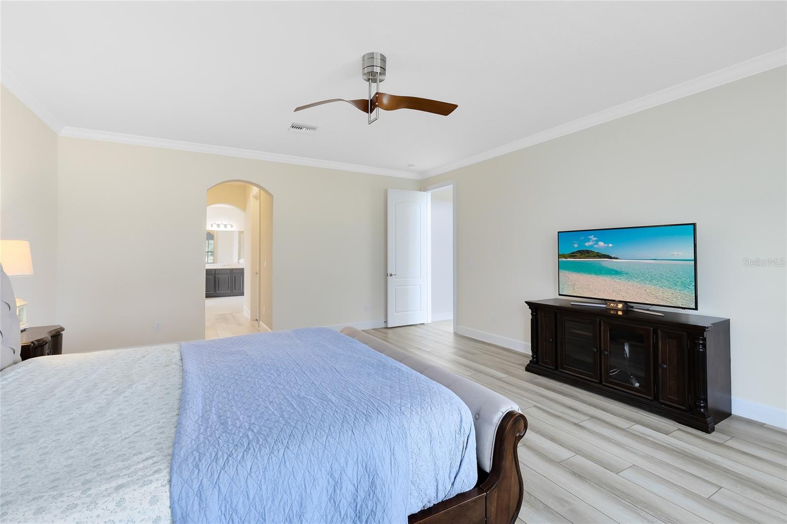 RESERVE/CARRIAGE POINTE PH 1 - Residential