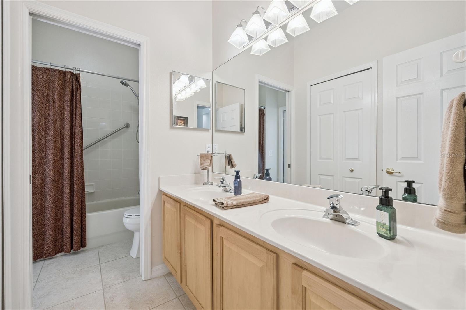 DIAMOND HILL AT SWEETWATER COUNTRY CLUB - Residential