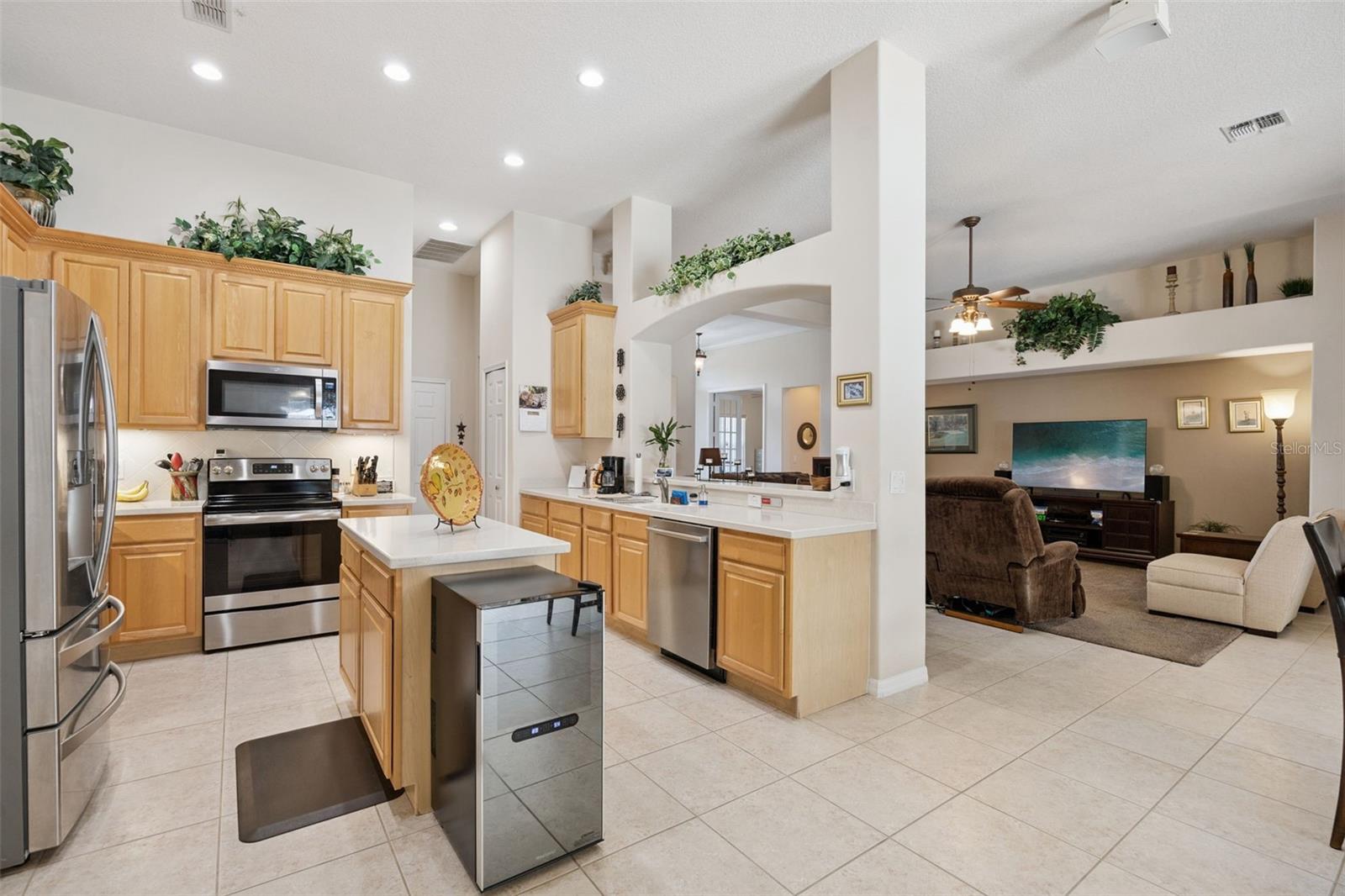 DIAMOND HILL AT SWEETWATER COUNTRY CLUB - Residential