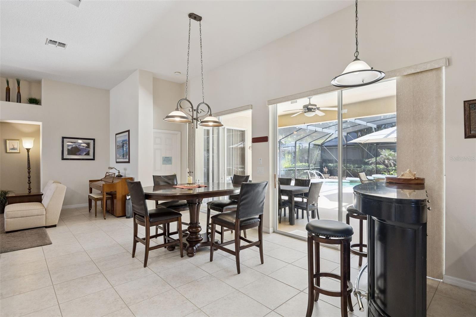 DIAMOND HILL AT SWEETWATER COUNTRY CLUB - Residential