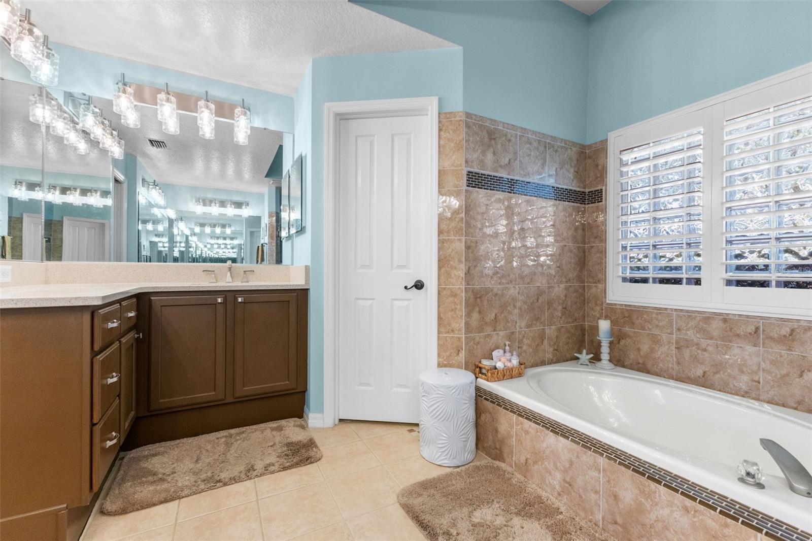 WESTCHASE SEC 377 - Residential