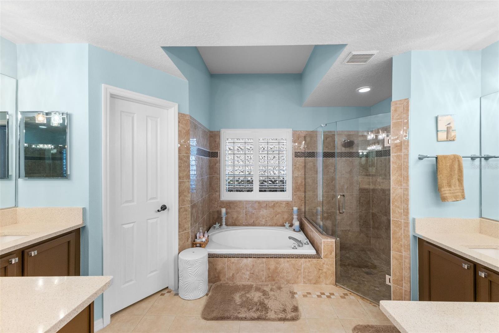 WESTCHASE SEC 377 - Residential