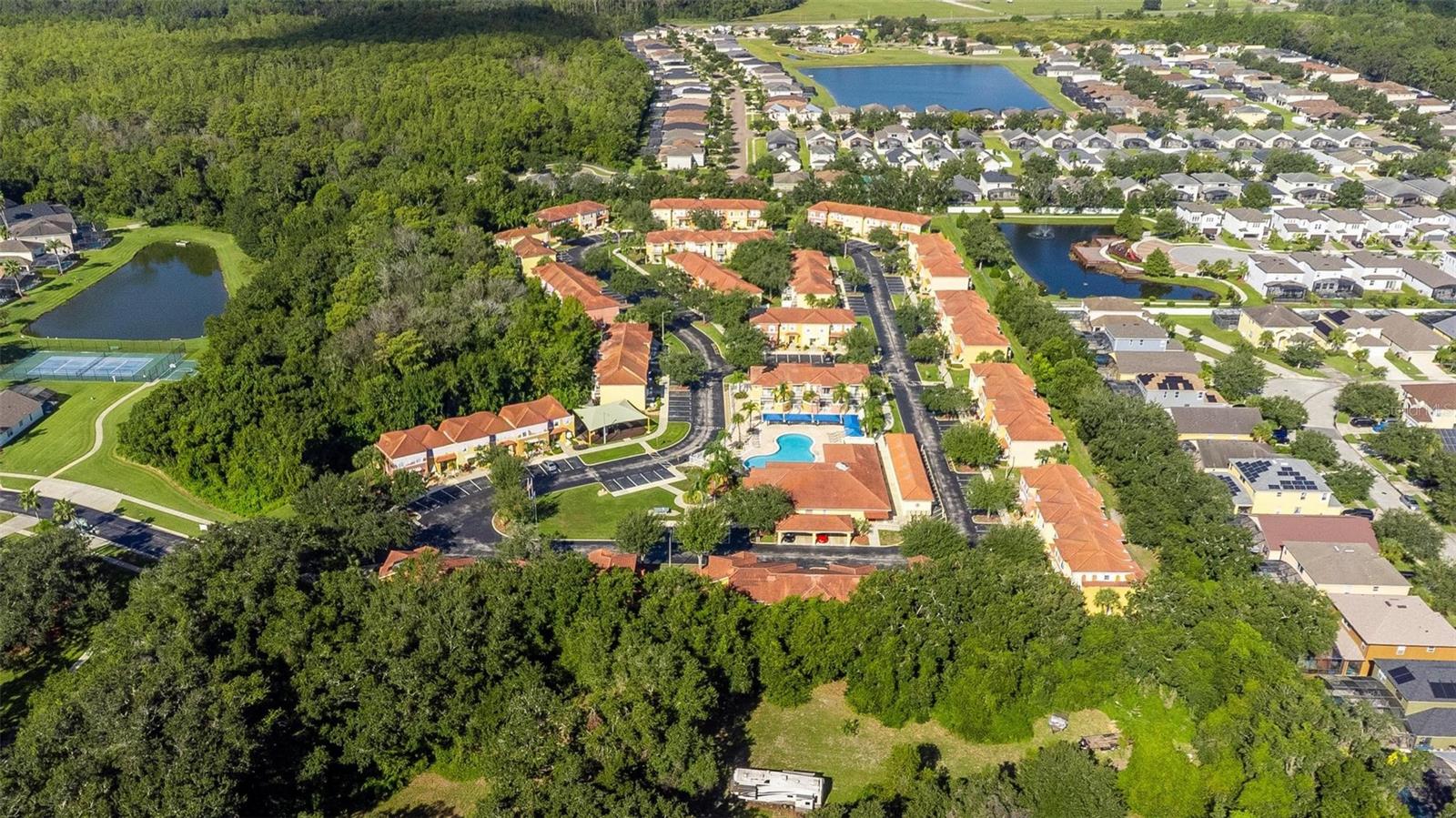 LAKE BERKLEY RESORT VILLAS PH 2 - Residential