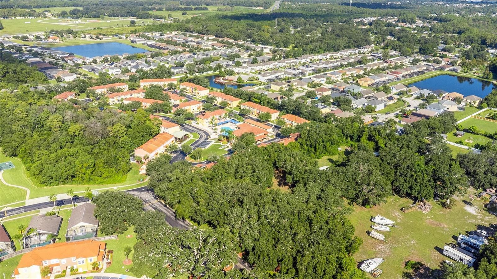 LAKE BERKLEY RESORT VILLAS PH 2 - Residential