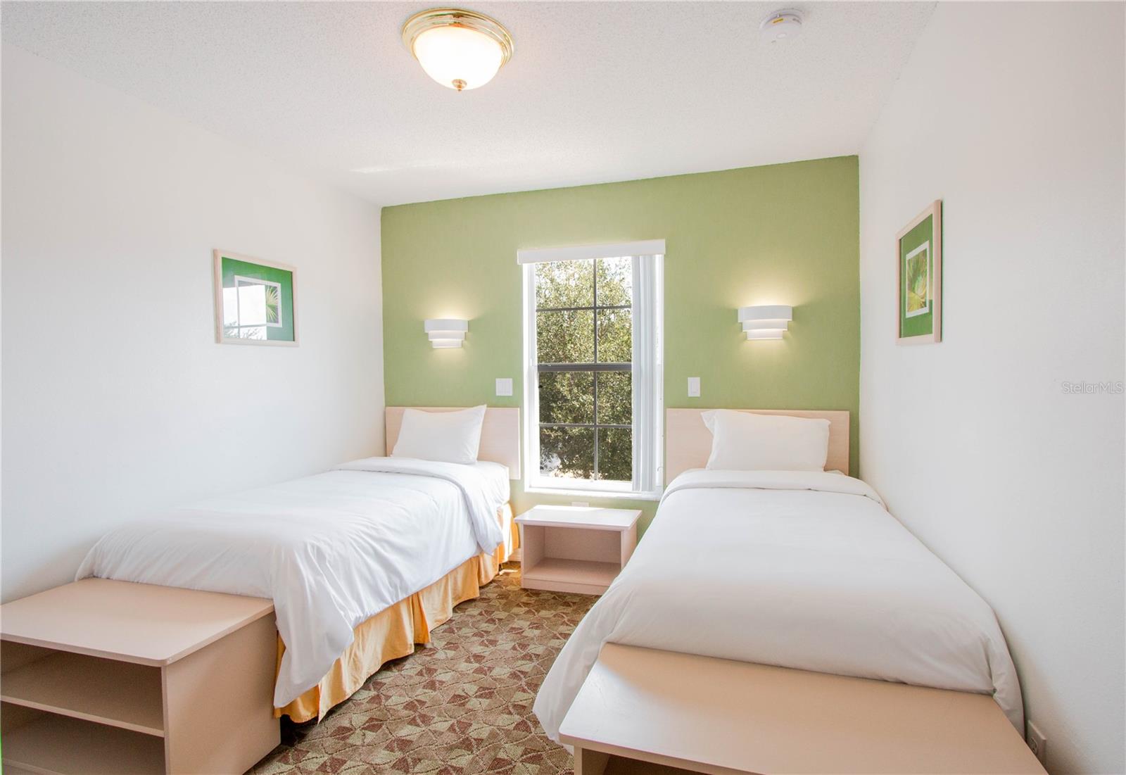 LAKE BERKLEY RESORT VILLAS PH 2 - Residential